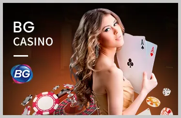 Hình ảnh game Bắn Cá Thần Tài với cá vàng và các biểu tượng may mắn